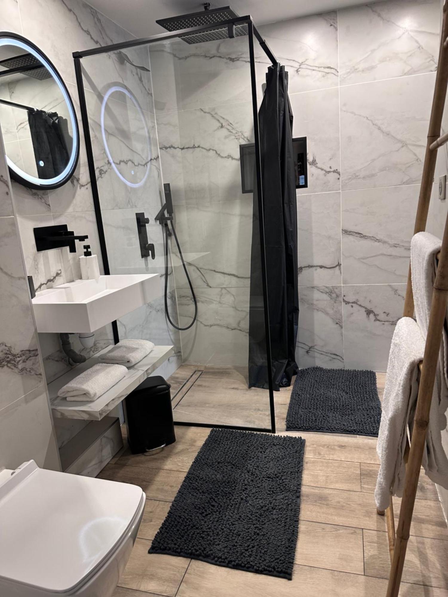 Grand Logement Proche Colmar Au Calme Parking Wifi Wintzenheim Dış mekan fotoğraf